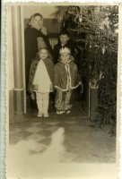 Rok ok.1961- 62 , występ dzieci w kościele NMP
