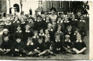 1948, wychowawczyni p. Kopeć.