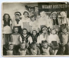 1955, uroczystość przedszkolna